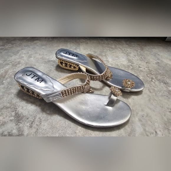 Silver Rhinestone Sandals - Picture 1 of 9